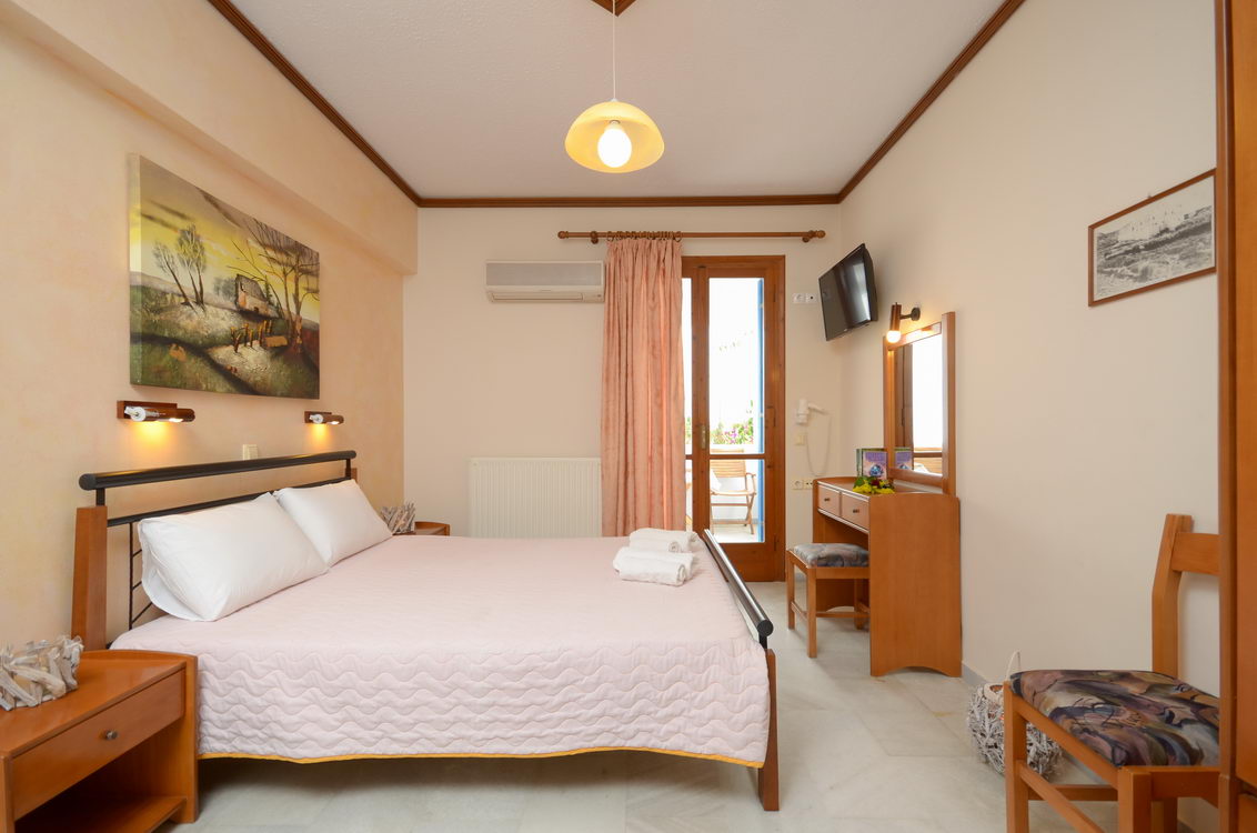 Valetta Inn, Naxos Island Greece